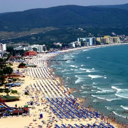 Sweet 4 Bed & Breakfast Sunny Beach