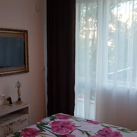 Sweet 4 Bed & Breakfast Sunny Beach